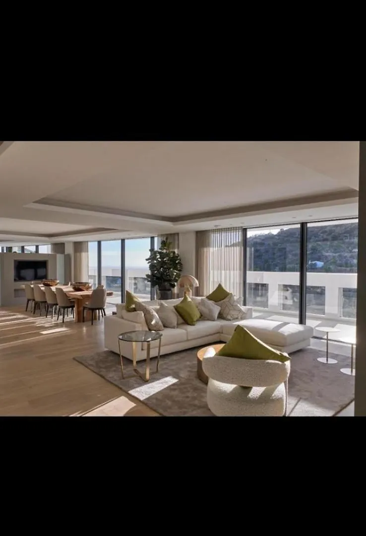 Luxury Apartment With Jacuzzi Marbella
