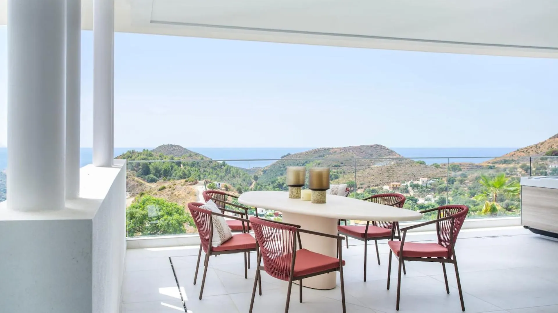 Luxury Apartment With Jacuzzi Marbella Spain